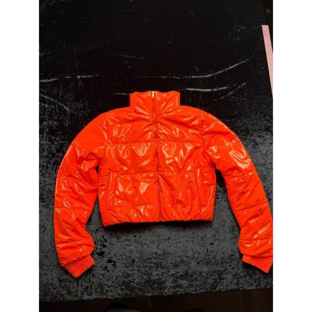 36points Women's M Orange High Shine Cropped Puffer Jacket Wet Look Y2K - Picture 9 of 11